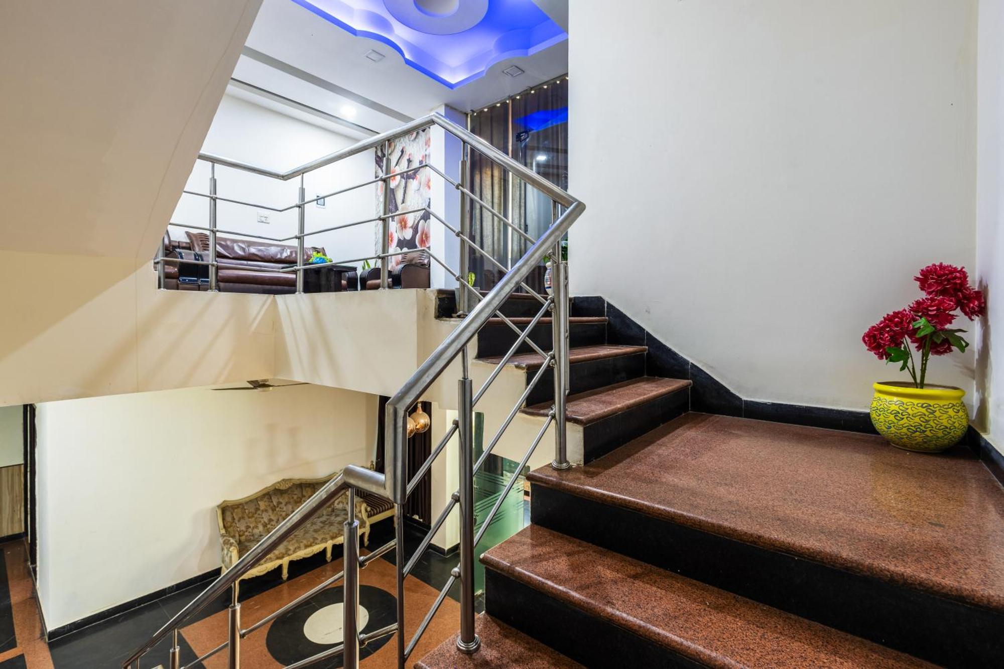 Kabul Hotel By Nexhub Palace - Medanta Gurgáon Exteriér fotografie