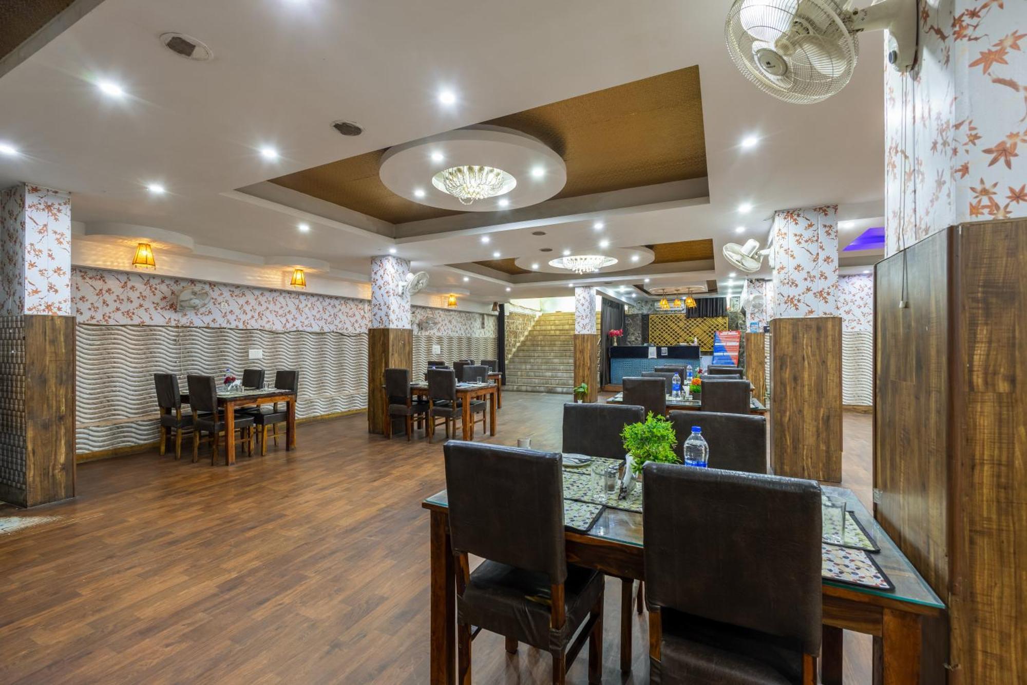Kabul Hotel By Nexhub Palace - Medanta Gurgáon Exteriér fotografie