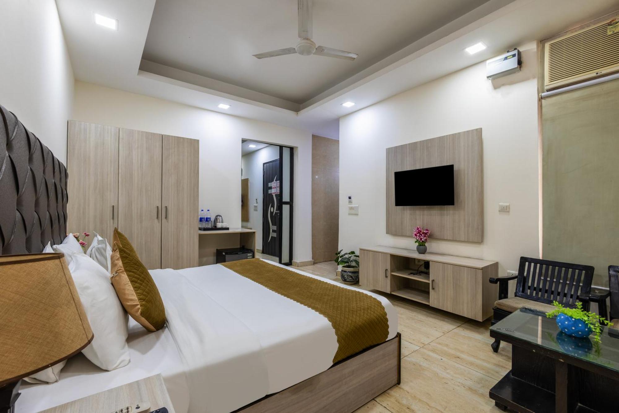 Kabul Hotel By Nexhub Palace - Medanta Gurgáon Exteriér fotografie